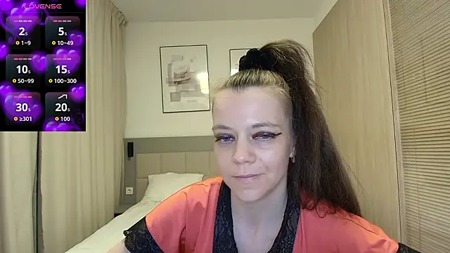 Snapshot of Yana-XX chatting on March 7, 2026, 12:39 am Yana-XX online show from March 7, 2026, 12:39 am