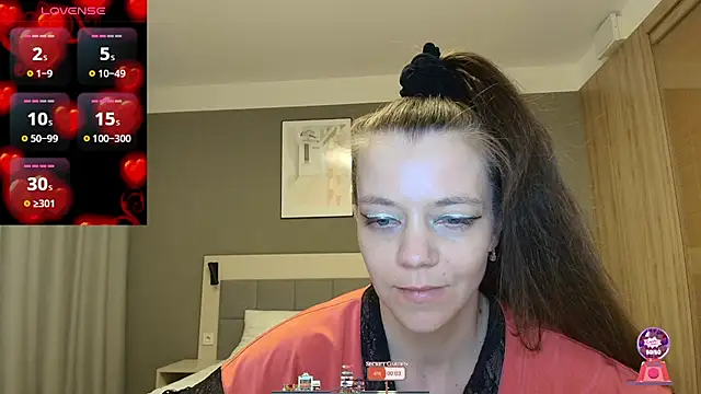 Snapshot of Yana-XX chatting on April 6, 2026, 9:05 pm Yana-XX online show from April 6, 2026, 9:05 pm