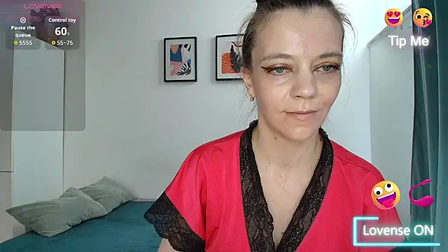 Snapshot of Yana-XX chatting on June 27, 2026, 11:49 am Yana-XX online show from June 27, 2026, 11:49 am