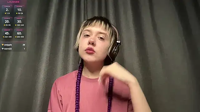 Snapshot of AueshaSimon chatting on March 21, 2026, 5:08 am AueshaSimon online show from March 21, 2026, 5:08 am