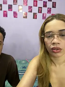 Snapshot of Anna25w chatting on April 13, 2026, 1:53 am Anna25w online show from April 13, 2026, 1:53 am