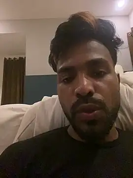 Snapshot of Hunkytop chatting on March 13, 2026, 2:11 pm Hunkytop online show from March 13, 2026, 2:11 pm