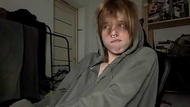 Snapshot of Mark_Shoyer2 chatting on June 21, 2026, 11:43 pm Mark Shoyer2 online show from June 21, 2026, 11:43 pm