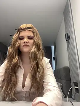 Lollipop p  online show from April 19, 2026, 2:51 pm