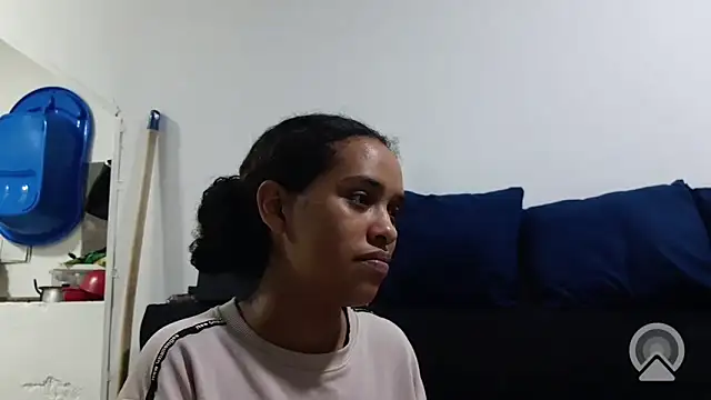 Snapshot of Brinnehh chatting on April 27, 2026, 11:14 pm Brinnehh online show from April 27, 2026, 11:14 pm