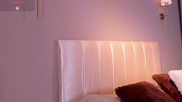 Snapshot of Agata_Laurent_ chatting on March 9, 2026, 5:00 am Agata Laurent online show from March 9, 2026, 5:00 am