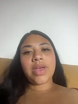 danniiq online show from February 28, 2026, 1:38 am