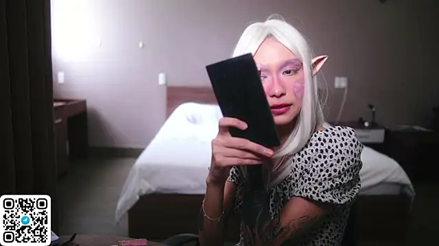 amy peachy online show from July 5, 2026, 4:19 am