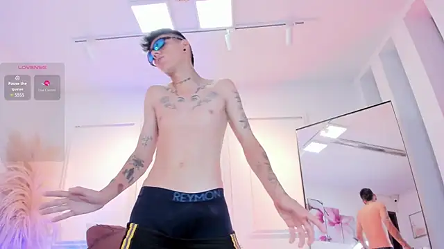 Snapshot of Tommy_valverde chatting on April 6, 2026, 4:52 pm Tommy valverde online show from April 6, 2026, 4:52 pm