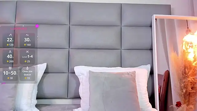 miss-ross online show from March 14, 2026, 2:39 am