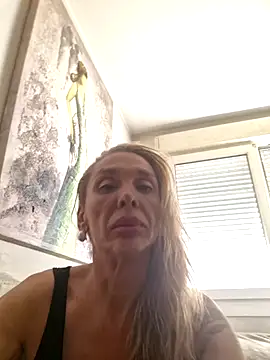 ssndratrans online show from June 3, 2026, 2:33 pm