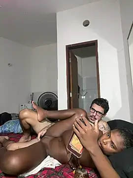 surftattoo online show from March 9, 2026, 9:07 pm