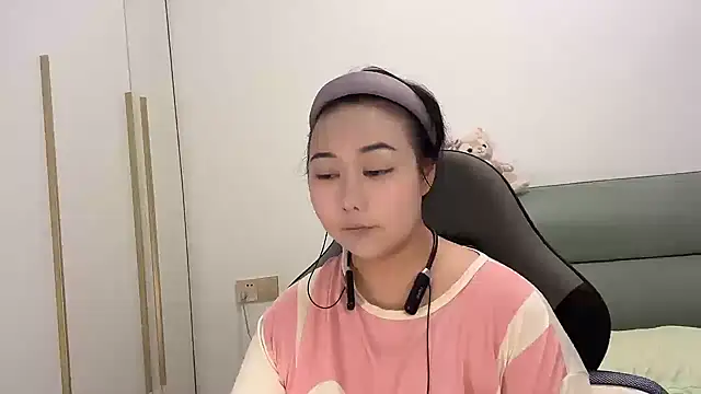 Susu-36E online show from May 31, 2026, 1:06 pm