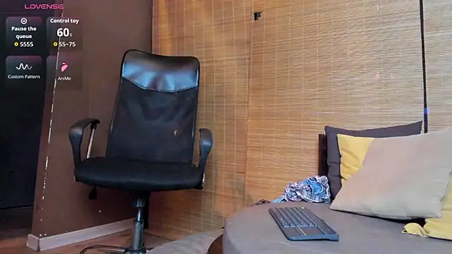 DarianWill18 online show from March 7, 2026, 3:02 am