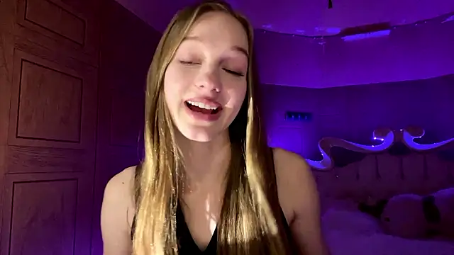 Snapshot of Anika_Socutehe chatting on March 4, 2026, 4:26 pm Anika Socutehe online show from March 4, 2026, 4:26 pm