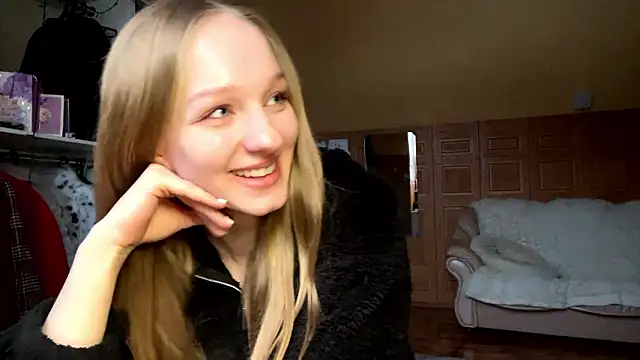 Snapshot of Anika_Socutehe chatting on March 2, 2026, 1:40 pm Anika Socutehe online show from March 2, 2026, 1:40 pm