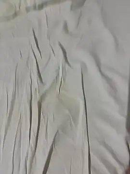 Snapshot of GloriaKariolaki chatting on March 5, 2026, 2:02 pm GloriaKariolaki online show from March 5, 2026, 2:02 pm