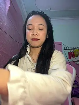 Leeeeiu online show from March 3, 2026, 4:58 pm