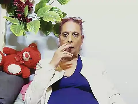 Snapshot of Hot_queen58 chatting on July 13, 2026, 7:18 am Hot queen58 online show from July 13, 2026, 7:18 am