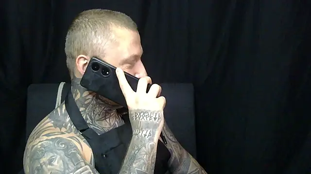 devilWithTats online show from July 4, 2026, 8:10 am
