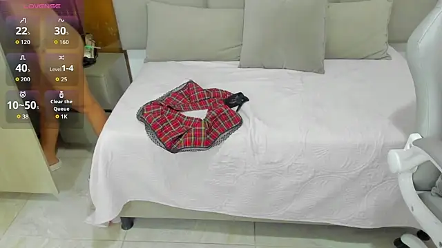 Snapshot of Hanna_irfan chatting on April 15, 2026, 8:09 am Hanna irfan online show from April 15, 2026, 8:09 am