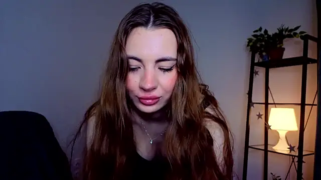 EmilyRidd online show from April 3, 2026, 5:25 am