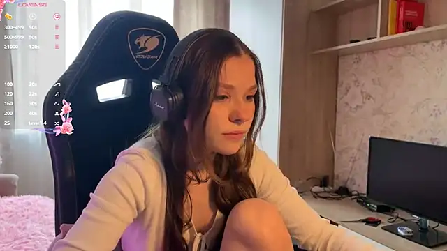 Silena bb online show from April 27, 2026, 12:58 pm