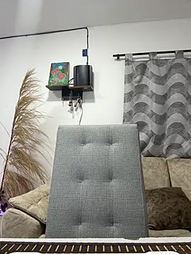 euforia grant online show from March 4, 2026, 4:53 am