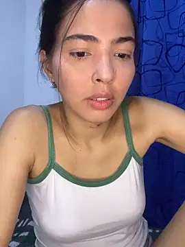 allyson-cute03 online show from April 29, 2026, 4:16 am