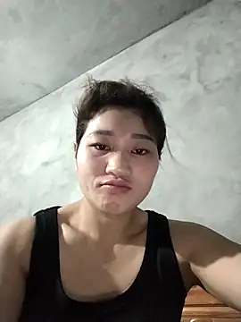 Lilinn  online show from April 8, 2026, 11:06 pm