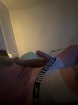 nanito27 online show from March 4, 2026, 3:36 am