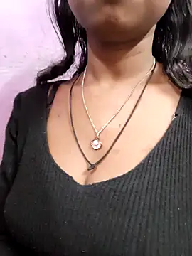 Samira-Ansari online show from March 13, 2026, 9:58 am