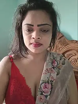 Snapshot of Beauty-3 chatting on June 22, 2026, 1:55 am Beauty-3 online show from June 22, 2026, 1:55 am