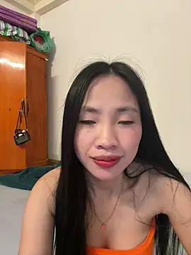MIABCDZ online show from May 20, 2026, 1:57 am