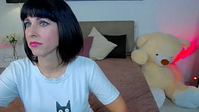 Snapshot of HeidieRaven chatting on April 6, 2026, 12:39 pm HeidieRaven online show from April 6, 2026, 12:39 pm