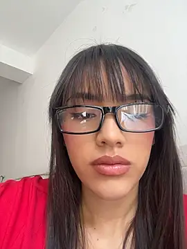 Snapshot of Mia-villalobos chatting on July 8, 2026, 2:18 pm Mia-villalobos online show from July 8, 2026, 2:18 pm
