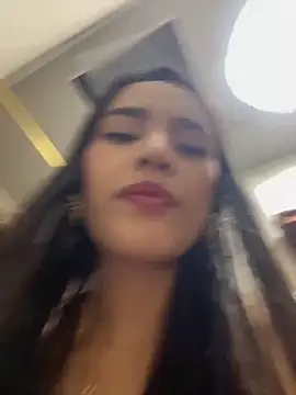 Mia-villalobos online show from May 10, 2026, 5:11 am