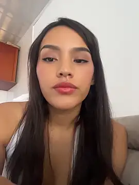 Snapshot of Mia-villalobos chatting on June 28, 2026, 3:40 pm Mia-villalobos online show from June 28, 2026, 3:40 pm
