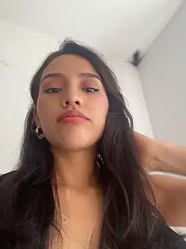 Snapshot of Mia-villalobos chatting on June 18, 2026, 3:06 pm Mia-villalobos online show from June 18, 2026, 3:06 pm