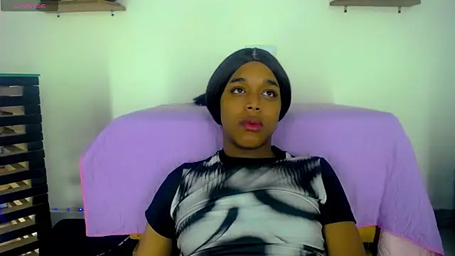 Nashla D - online show from April 2, 2026, 9:32 pm