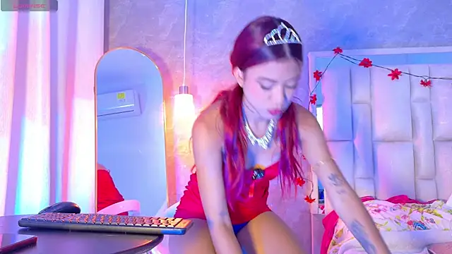 Bella-Sanders online show from April 18, 2026, 4:20 pm