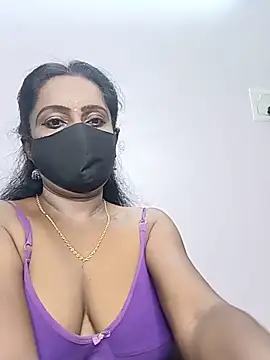 Snapshot of misti-boudii chatting on June 3, 2026, 1:50 am misti-boudii online show from June 3, 2026, 1:50 am