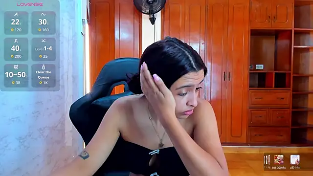 lizzie skinny online show from April 9, 2026, 7:09 pm