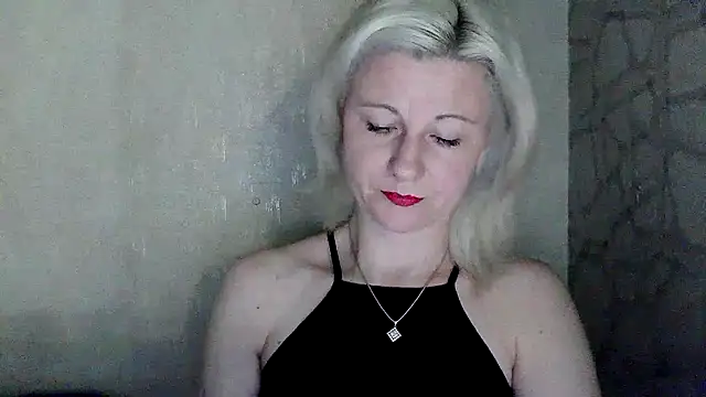 Katerina-Kissa online show from June 4, 2026, 6:56 pm