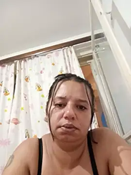 roxana e43 online show from July 10, 2026, 6:41 pm