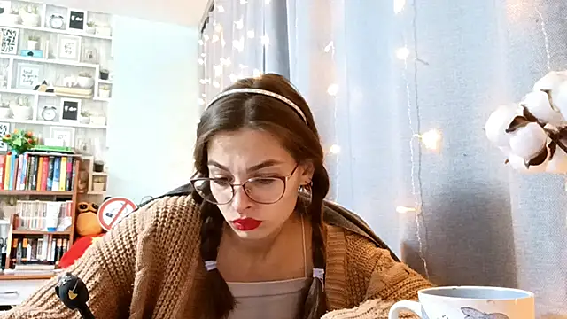 JInaMillsap online show from February 28, 2026, 7:35 pm