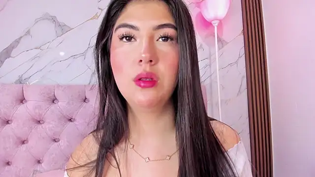 AbrilQuintana  online show from May 7, 2026, 11:35 am