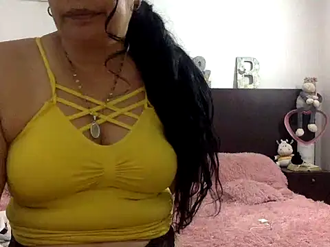 mommy-Milf online show from March 14, 2026, 2:06 am