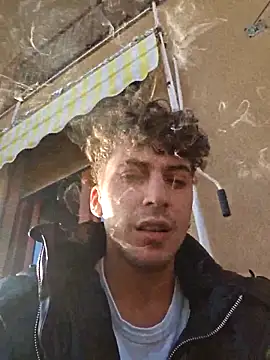 Snapshot of Andreakkkk chatting on March 13, 2026, 4:01 pm Andreakkkk online show from March 13, 2026, 4:01 pm