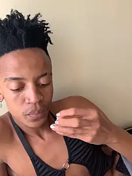 Snapshot of Kinky-Nicky04 chatting on March 11, 2026, 1:16 pm Kinky-Nicky04 online show from March 11, 2026, 1:16 pm